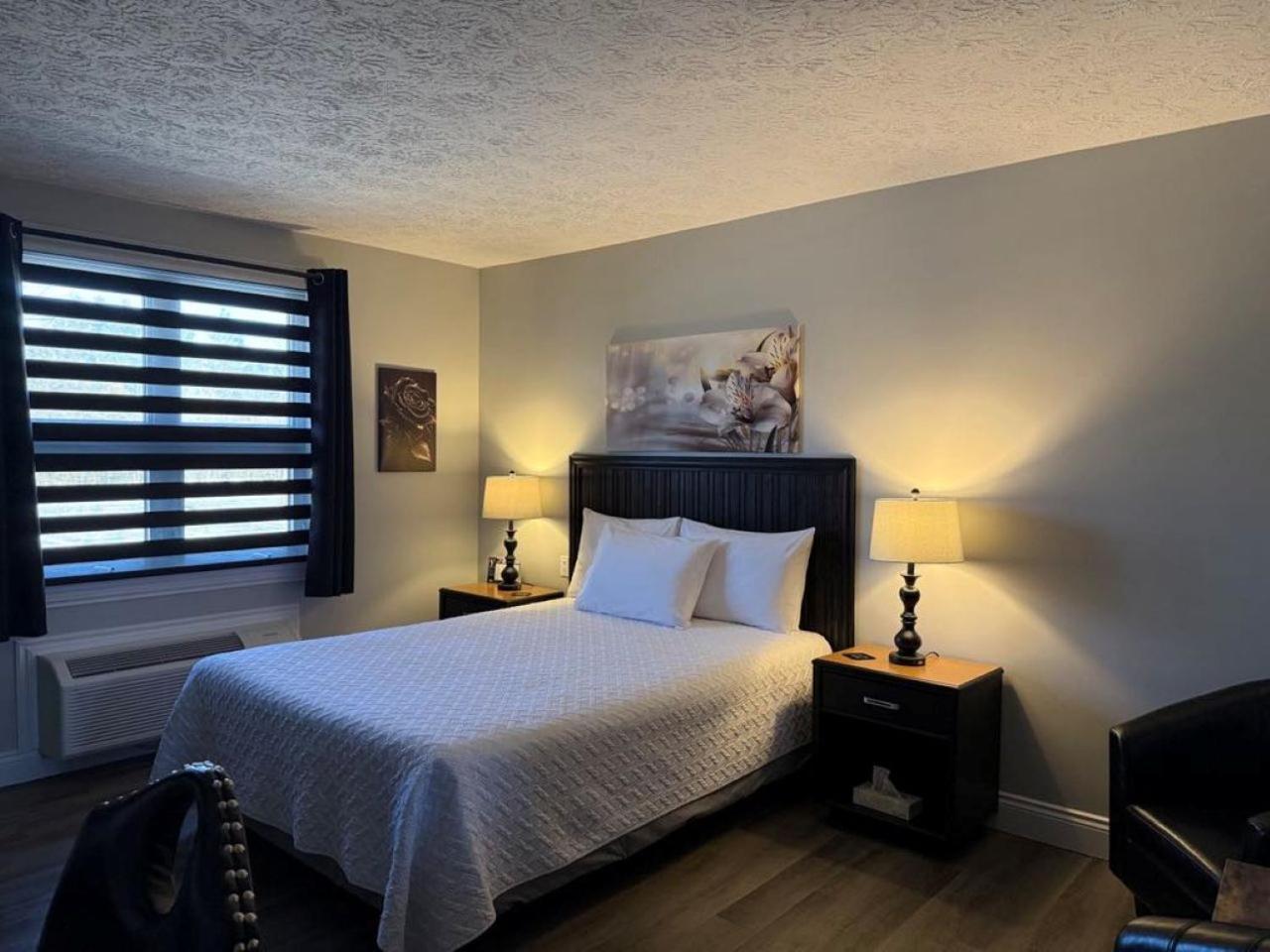 Auberge Micky Inc Edmundston Extérieur photo