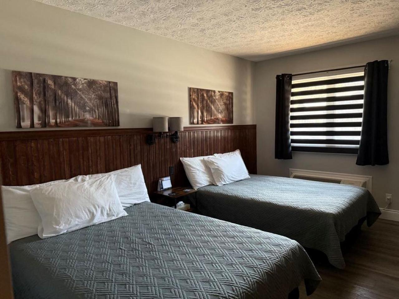 Auberge Micky Inc Edmundston Extérieur photo